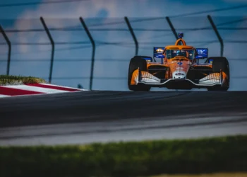 Scott Dixon Dominates Mid-Ohio, Seizes Victory After Palou’s Heartbreaking Error