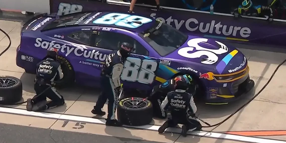 Shane van Gisbergen’s NASCAR Triumphs Derailed by Tire Woes: From Hero to Zero at Dover