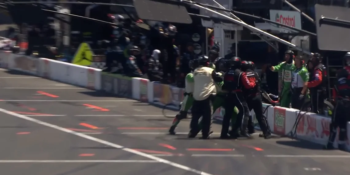 VIDEO – Pit Road Pandemonium: Gibbs and Keselowski Crews Clash at Sonoma
