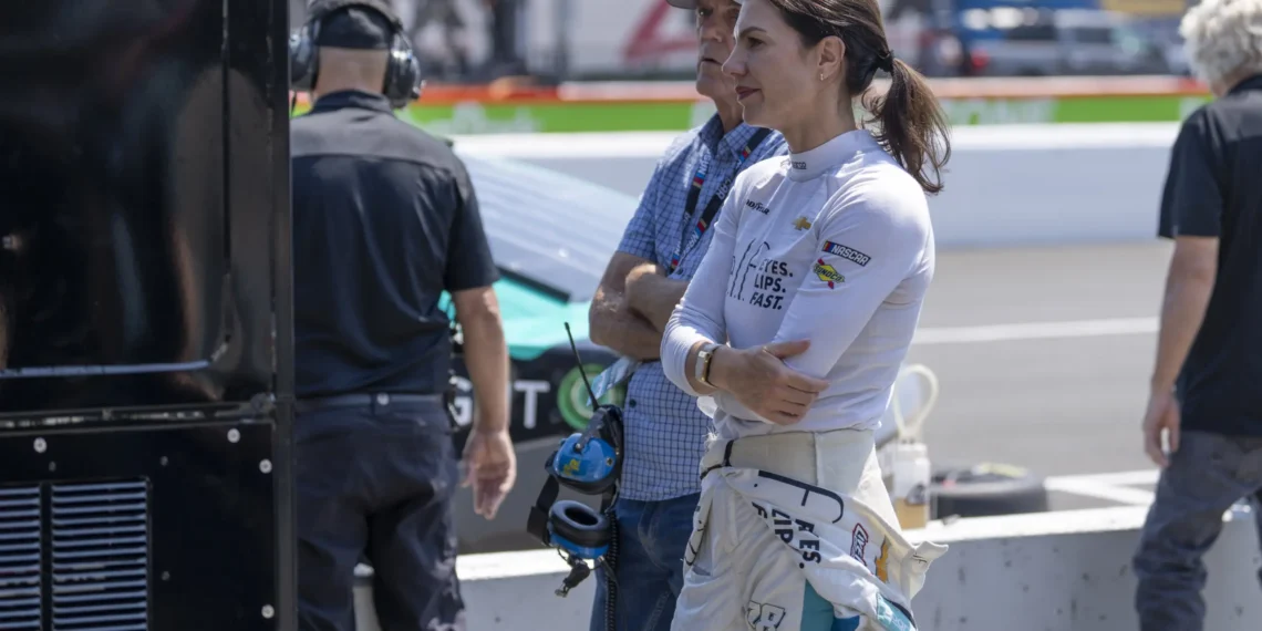 Katherine Legge’s Empowering Transformation: Unveiling Femininity in Racing Shatters Stereotypes