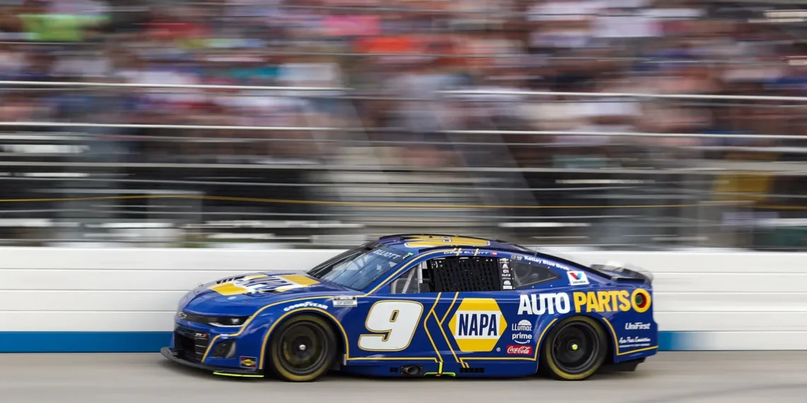 Elliott’s Unstoppable Drive: Dominating NASCAR Series with Fearless Precision