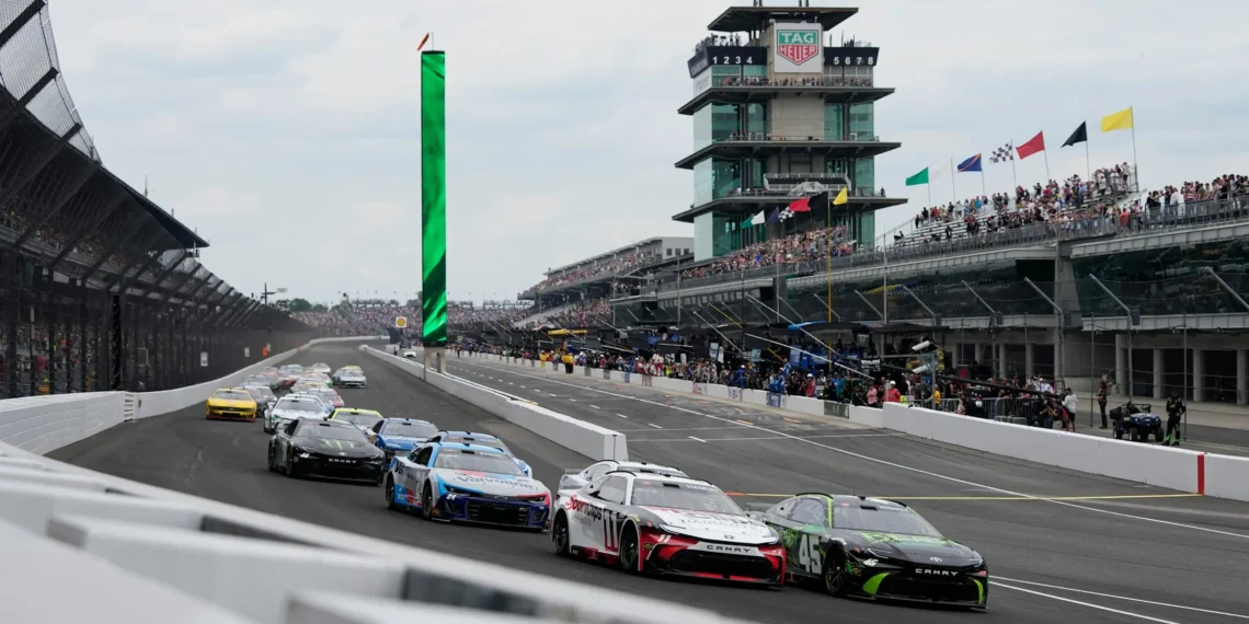 Hamlin Dominates Brickyard 400 Practice, Lightning Speed on Display