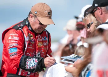 NASCAR Icon Unleashes Ferocious Critique on “Jockey-Like” Drivers: Are They Losing Their Grit?