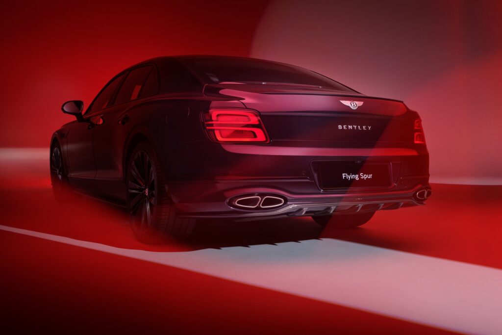 Bentley Continental GT e Flying Spur ganham nova “trilha” sonora