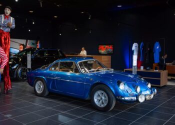 Alpine reforça presença em Portugal