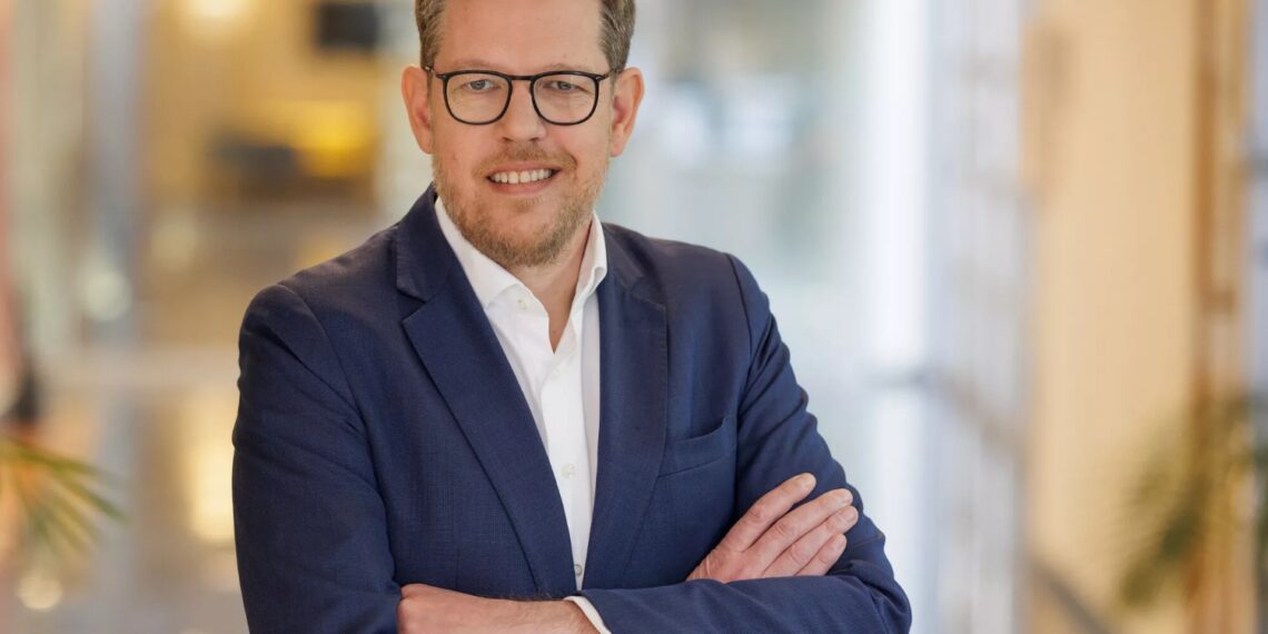 Renault escolhe Duncan Minto para CEO interino