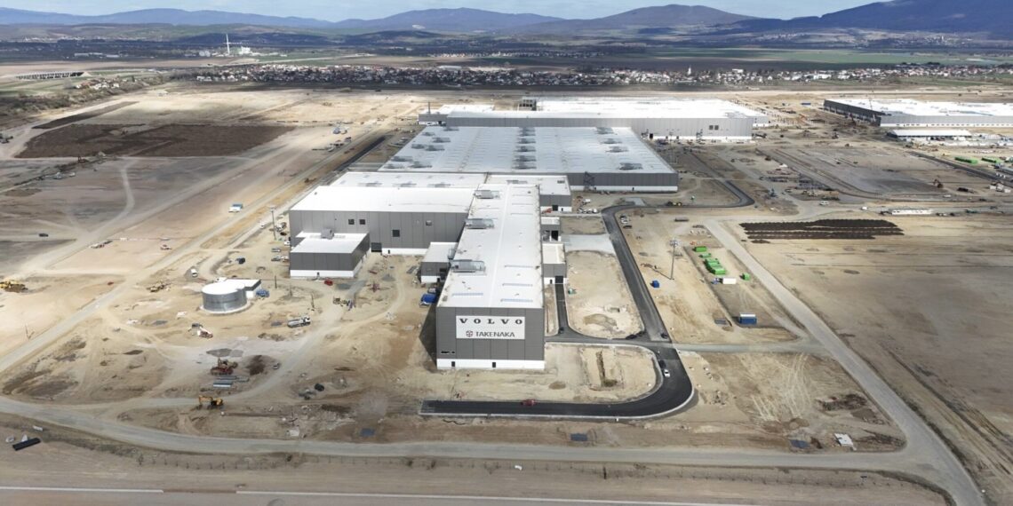 Volvo adia início da produção da nova fábrica na Eslováquia para 2027
