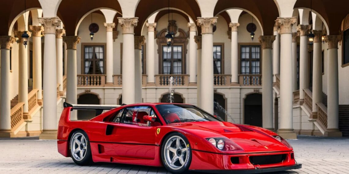 Este Ferrari F40 LM GTC destinado à pista pode ser seu