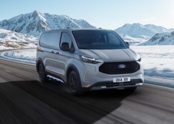 Ford Transit E-Custom agora com tração integral