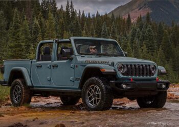 Stellantis chama às oficinas mais de 120 mil veículos nos EUA