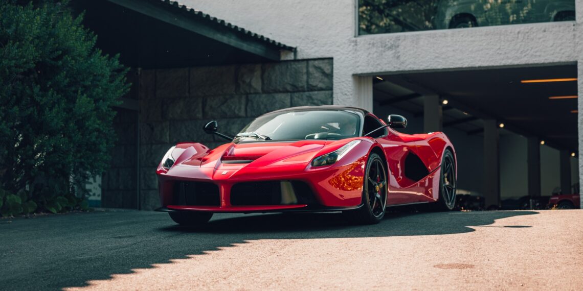 LaFerrari é a nova joia do Museu do Caramulo