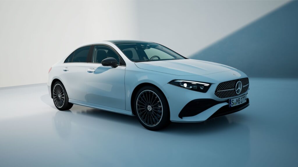 Mercedes estende produção do Classe A até 2028