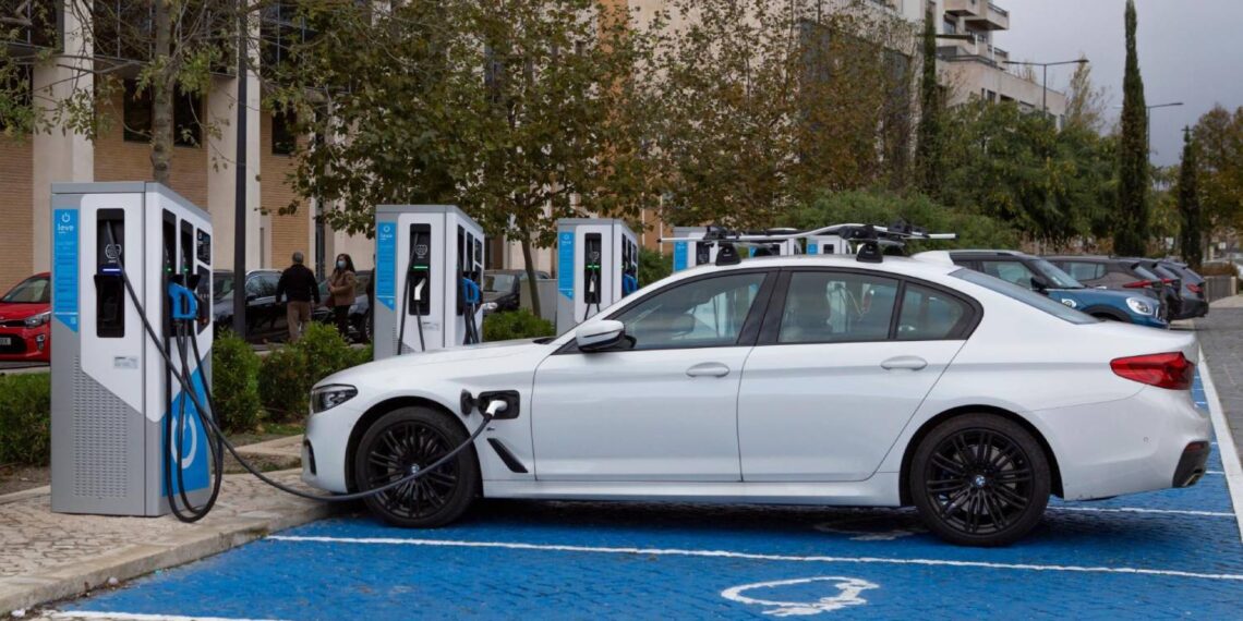 Mobi.E: carregamento de veículos elétricos aumentam 47% em junho