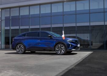 Renault Rafale 4×4 é a nova viatura oficial do presidente Emmanuel Macron