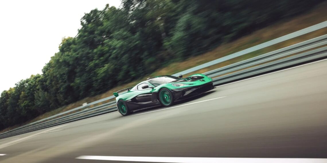 Rimac Nevera R esmaga 24 recordes de velocidade