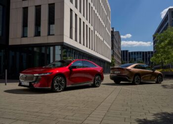 Novo Mazda 6e chega ao mercado europeu com o novo conceito “Omotenashi”