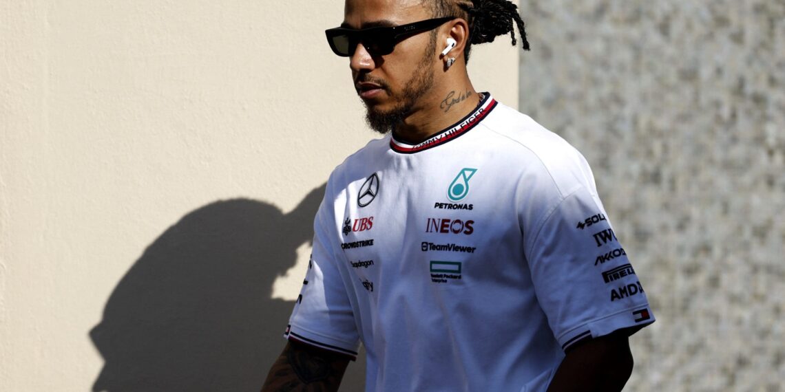 Lewis Hamilton’s Shocking Return to Mercedes Sends F1 Fans into Frenzy
