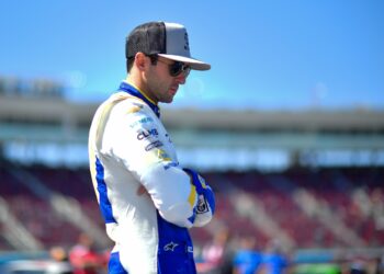 Chase Elliott Makes NASCAR History as „Lord Consistency“ with Unprecedented Lap Completion Record