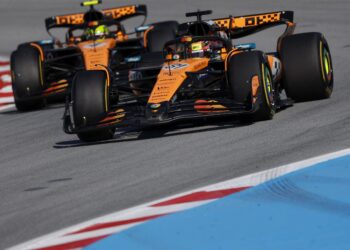 McLaren Duo’s Intense Rivalry Soars: Lando Norris and Oscar Piastri Relationship Flourishes in F1 Battle