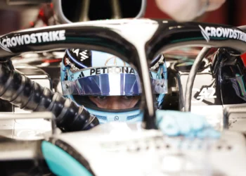 George Russell’s Shocking Contract Decision: Is He Choosing a One-Year Deal with Mercedes?