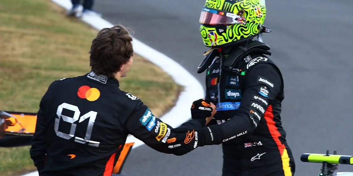 Championship Showdown: Piastri and Norris’ Costly Mistakes Threaten F1 Title Dreams in 2025