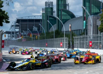 Fox Corporation’s Dramatic Acquisition Ignites IndyCar Team Owners‘ Enthusiasm