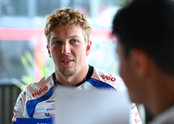 Liam Lawson Embraces Rare F1 Honor: A New Zealand Driver’s Unwavering Trust and Privilege