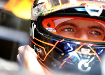 Max Verstappen’s Shocking Influence Could Ruin McLaren’s Championship Dreams in F1 2025!