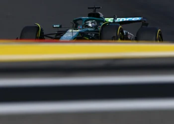 Fernando Alonso’s Battle Back from Injury: MRI Scan Revelation and Grand Prix Comeback