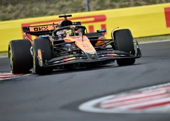 Unleashing Fury: McLaren Dominates F1 2025 Hungarian Grand Prix FP3 with Oscar Piastri Reigning