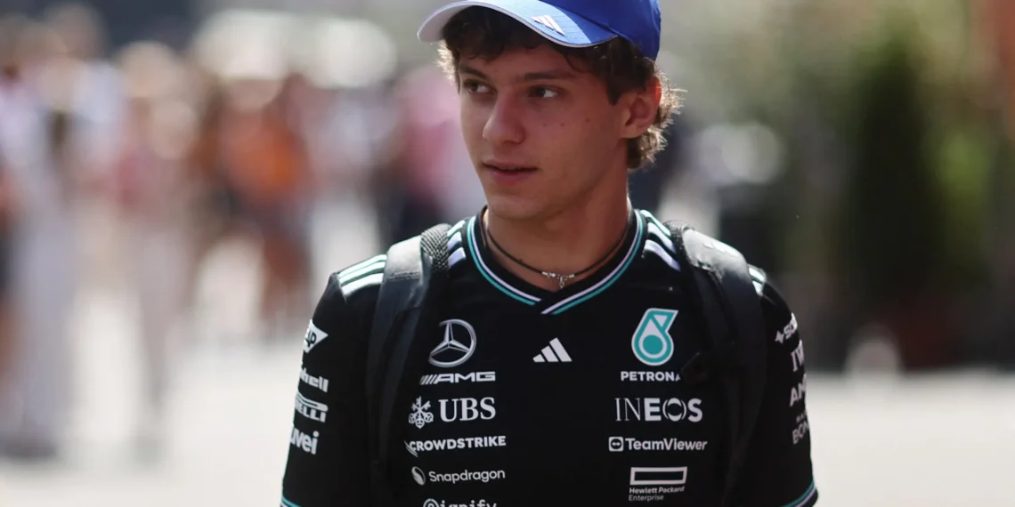 Kimi Antonelli Thrives Under Mercedes’ Support: Rookie’s Journey Without Pressure Unveiled!