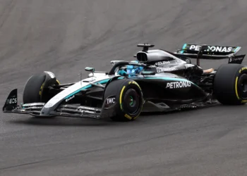 Mercedes’ Catastrophic Upgrade Unveiled: The Creep That Shattered Driver Confidence