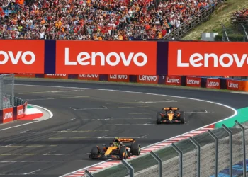 McLaren’s Explosive Team Dynamics: Piastri vs. Norris Title Battle Intensifies