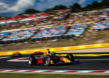 Pepe Marti Defies Odds in Epic Showdown, Outracing Alex Dunne for Hungary F2 Victory