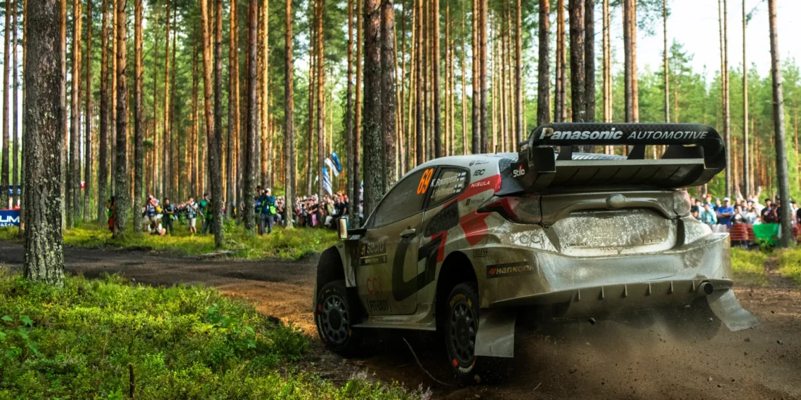 Kalle Rovanpera Overcomes Puncture Peril to Dominate WRC Rally Finland Morning Stages