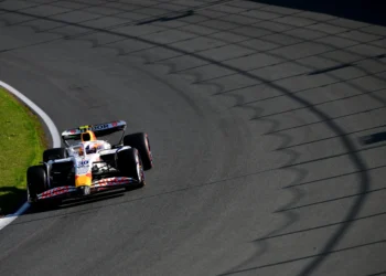 Liam Lawson’s Shocking Q3 Collapse Leaves Racing Bulls Fans Stunned at Dutch Grand Prix