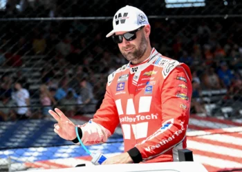 Shane Van Gisbergen Secures Multi-Million Dollar Deal with Trackhouse Racing Amidst Championship Chase