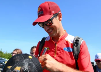 Joey Logano Shrugs Off NASCAR’s Shocking North Wilkesboro Snub Amidst Rumors and Challenges