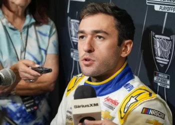 Chase Elliott Reveals Bubba Wallace’s Hilarious Influence Behind ‘Chase-Sexuals’ Fandom!