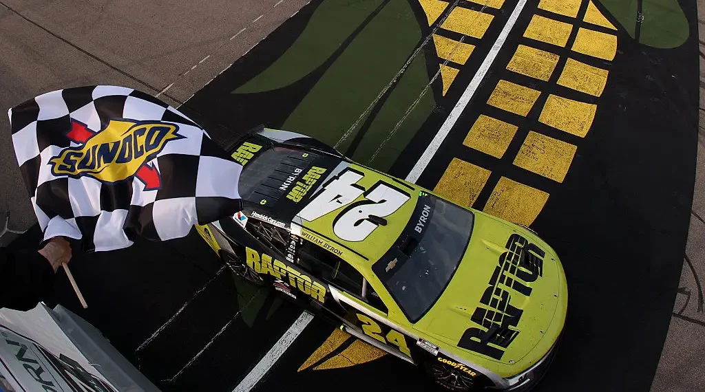 William Byron’s Epic Fuel-Saving Triumph at Iowa Speedway: Second Cup Win of the Season