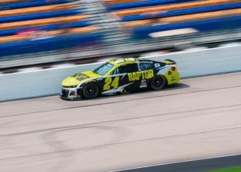 Fuel Gamble Pays Off: William Byron Stretches Final Tank to Win Wild Iowa Race