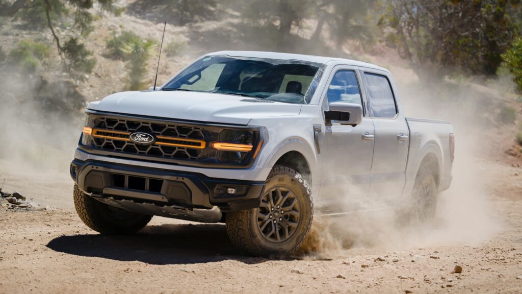 Ford chama às oficinas mais de 103 mil pick-ups F-150 nos EUA