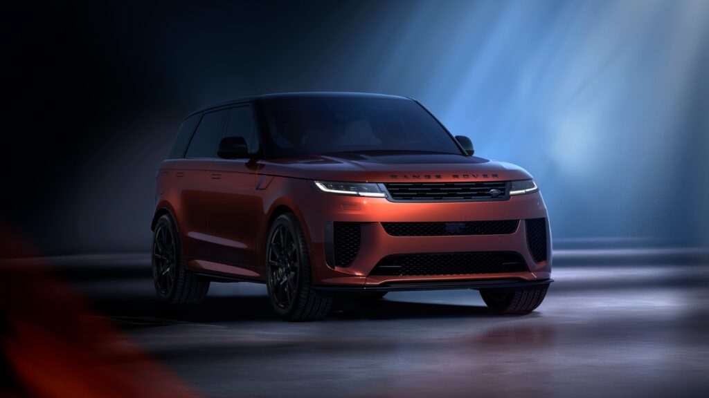 Range Rover mais potente de sempre ganha versão Carbon