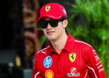 Zhou Guanyu Shines as Hamilton Faces Heartbreak: F1 Replacement Steals Spotlight Amid Crisis