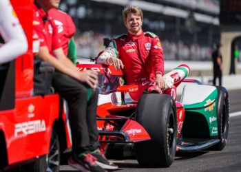 Robert Shwartzman Shuts Down Scathing Rumors: „I’m Thriving in IndyCar!