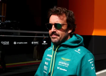 Alonso Faces High-Stakes Baku Showdown: Can He Maintain His Points Streak Amid Intense Pressure?