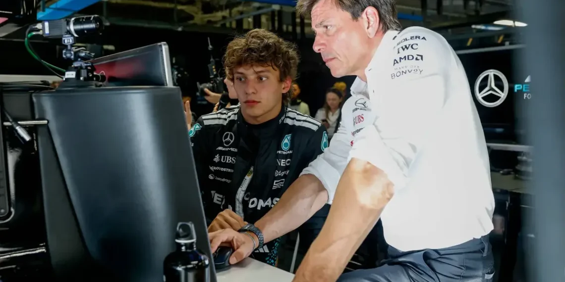 Toto Wolff’s Shocking Critique of Kimi Antonelli Sparks Rumors of Turmoil at Mercedes F1