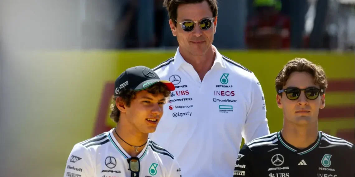 Toto Wolff Calls George Russell an ‘A**hole’ in High-Stakes Mercedes F1 Contract Drama!