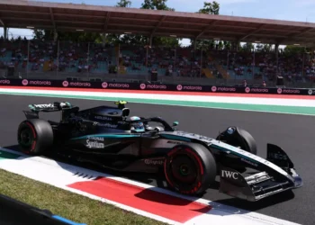 Mercedes Fights Back: Battling for Glory at Azerbaijan Grand Prix After Monza Setback!