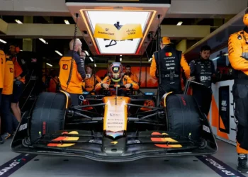 McLaren Racing Soars to $4.1 Billion Valuation with Epic Stake Sale – What’s Next?